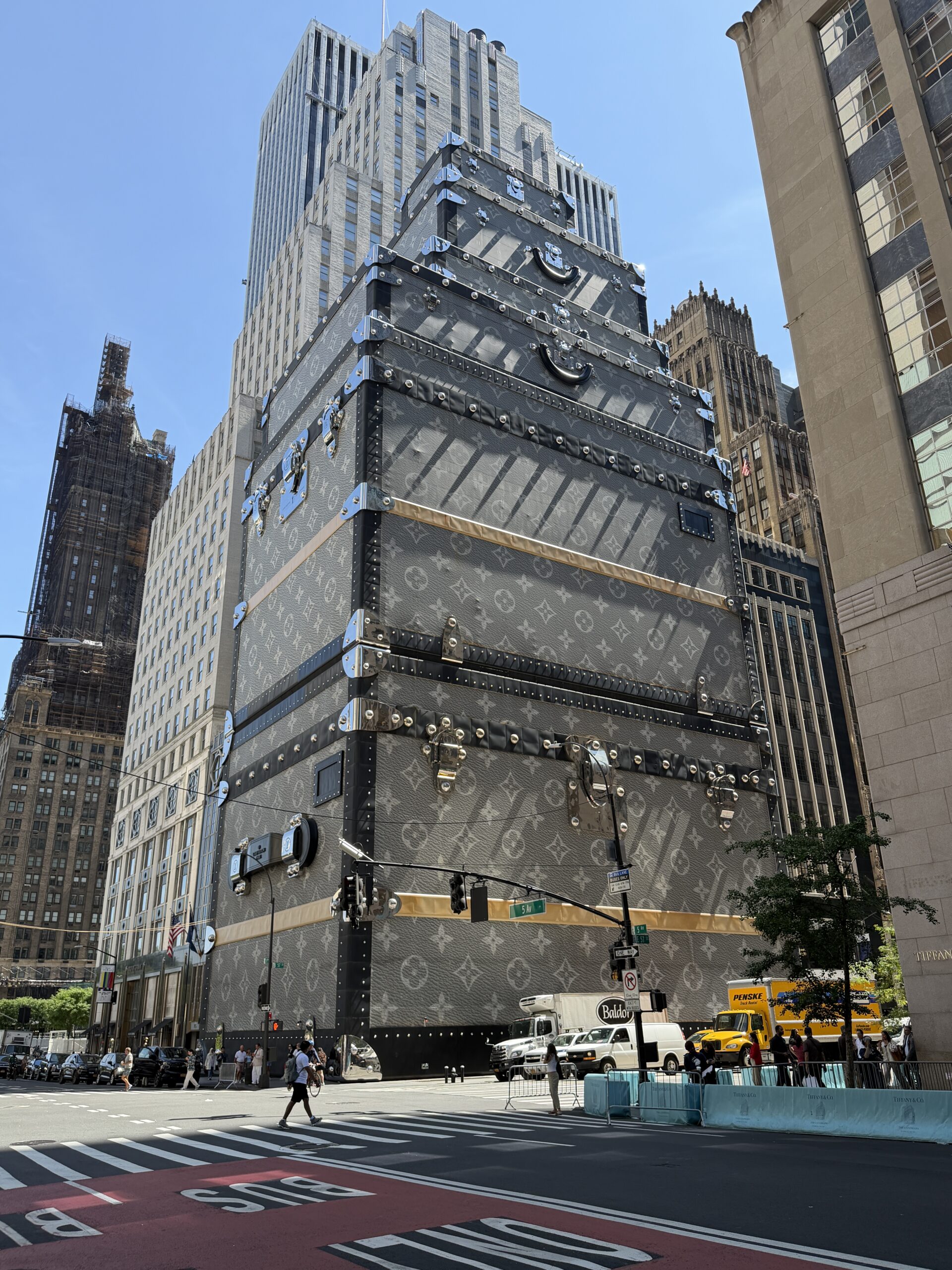 Louis Vuitton 57th Street 5th Avenue