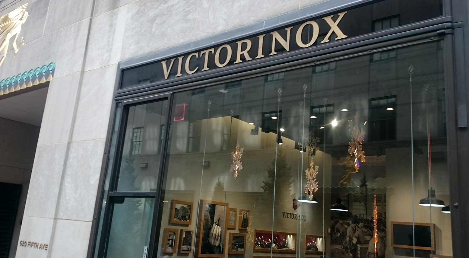 Victorinox 620 5th Avenue
