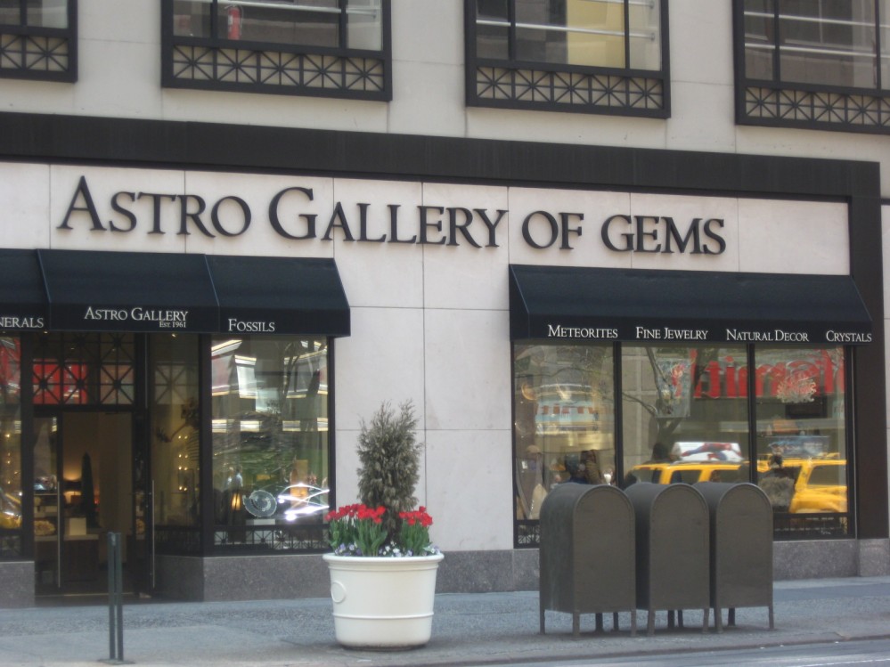 Jewelry Stores on 5th Avenue Visit 5th Avenue